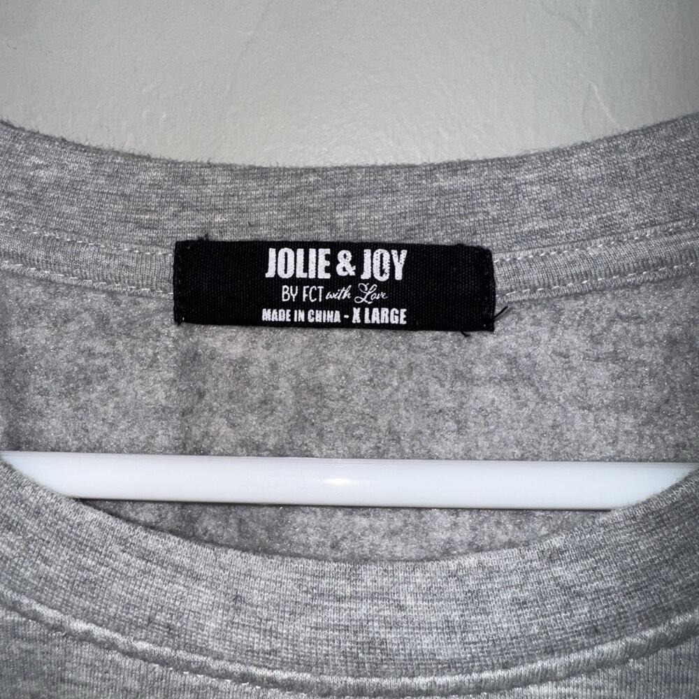 Jolie & Joy Gray Pullover Sweatshirt Woman’s Size XL Pearl Shoulder Accents - Picture 2 of 8